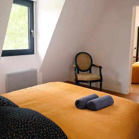 Les Mezerettes Maison Campagne Avec Jardin Et Cheminée, 4-5 Pers Hébergement de vacances